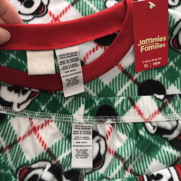 Disney's Mens Mickey Mouse & Minnie Mouse Holliday Pajama Set | XL - Picture 12 of 12